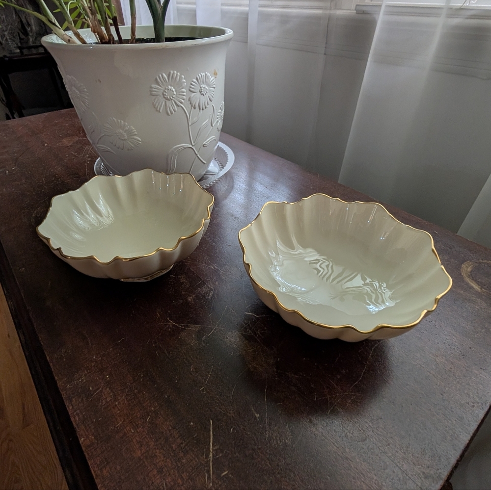 Pair Of Lenox Bon Bon Bowls - Picture 1 of 6